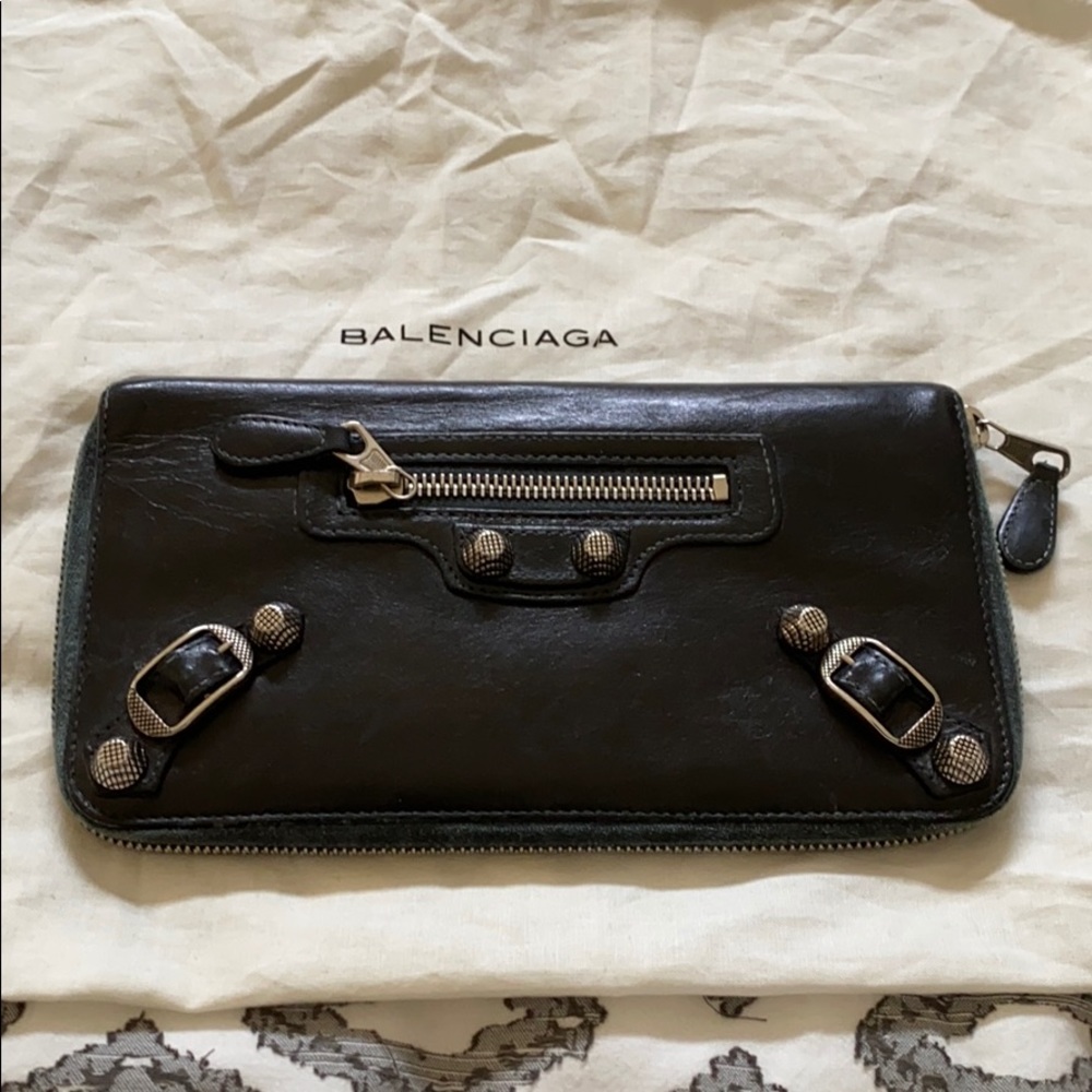 AUTH Balenciaga Classic Giant SHW Travel Wallet